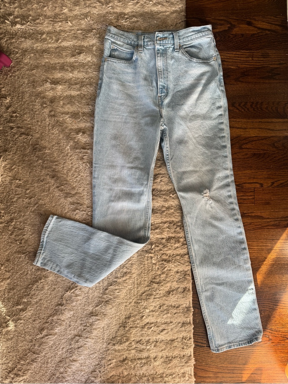 Levi’s 70s high rise straight